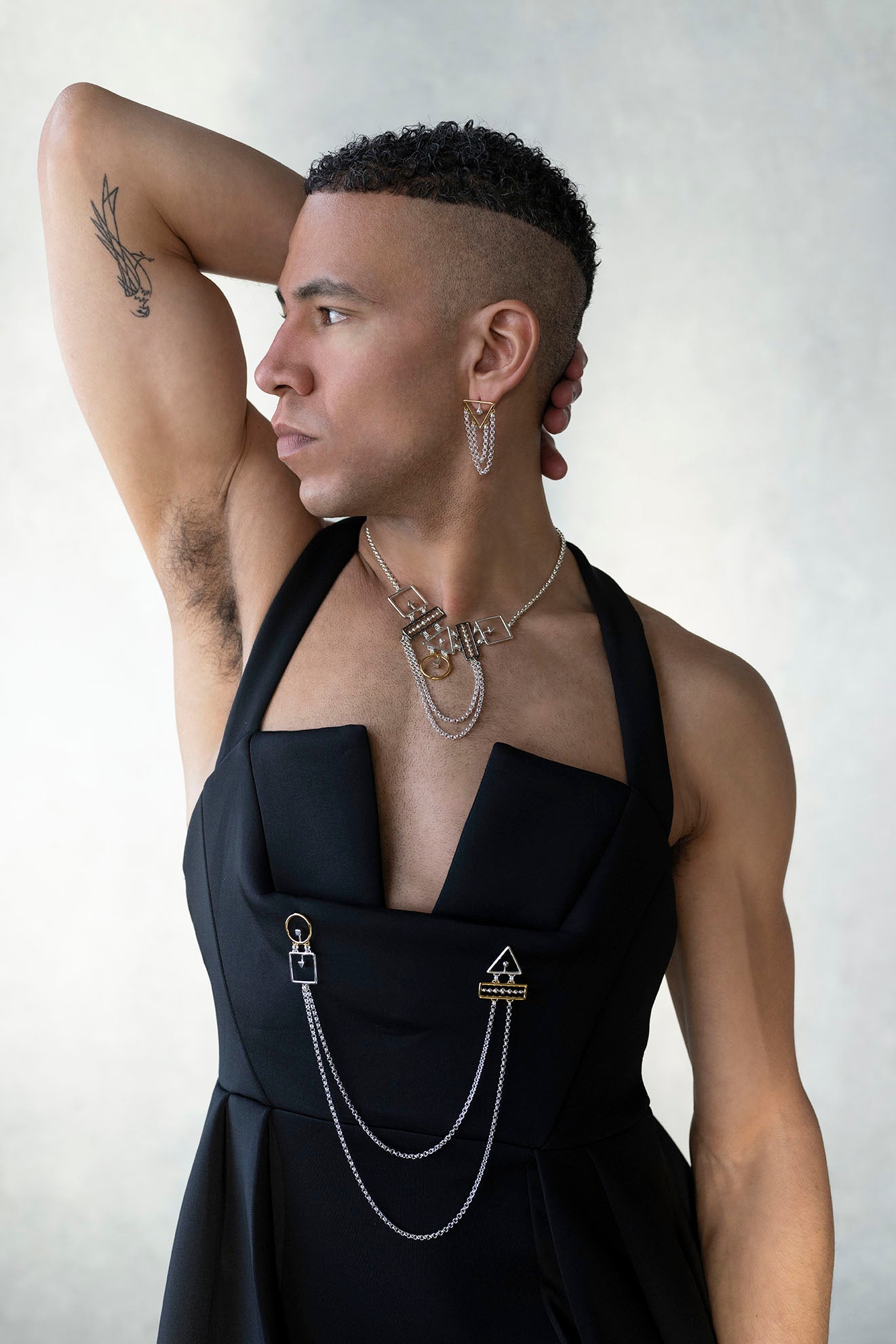 Chained Triangulation Single Earring